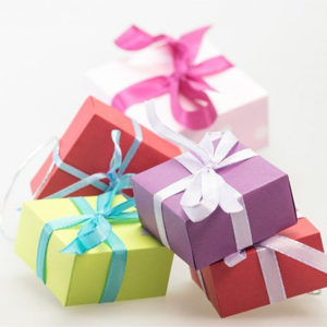 option paquet cadeau pour vos produits et jouet vendu par rêves de fil