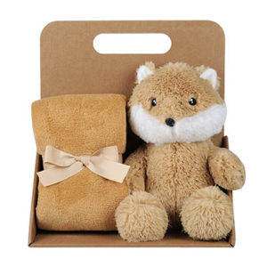 Coffret peluche renard avec son plaid personnalisable, vendu par rêves de fil.