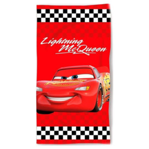 Serviette de bain ou de plage Cars Flash McQueen personnalisable vendu par rêves de fil.