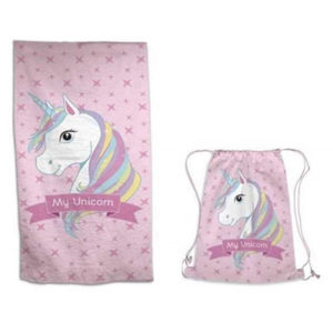 Serviette de bain ou de plage Licorne personnalisable vendu par rêves de fil.