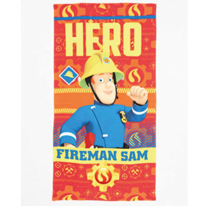 Serviette de bain ou de plage Sam le Pompier personnalisable vendu par rêves de fil.