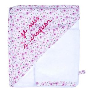 Cape de bain brodée "Je suis à croquer " + gant collection Frenchy liberty, vendu par Rêves de fil.