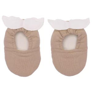 Chaussons avec ailes d’ange Mocha de Bébé and Co par rêves de fil