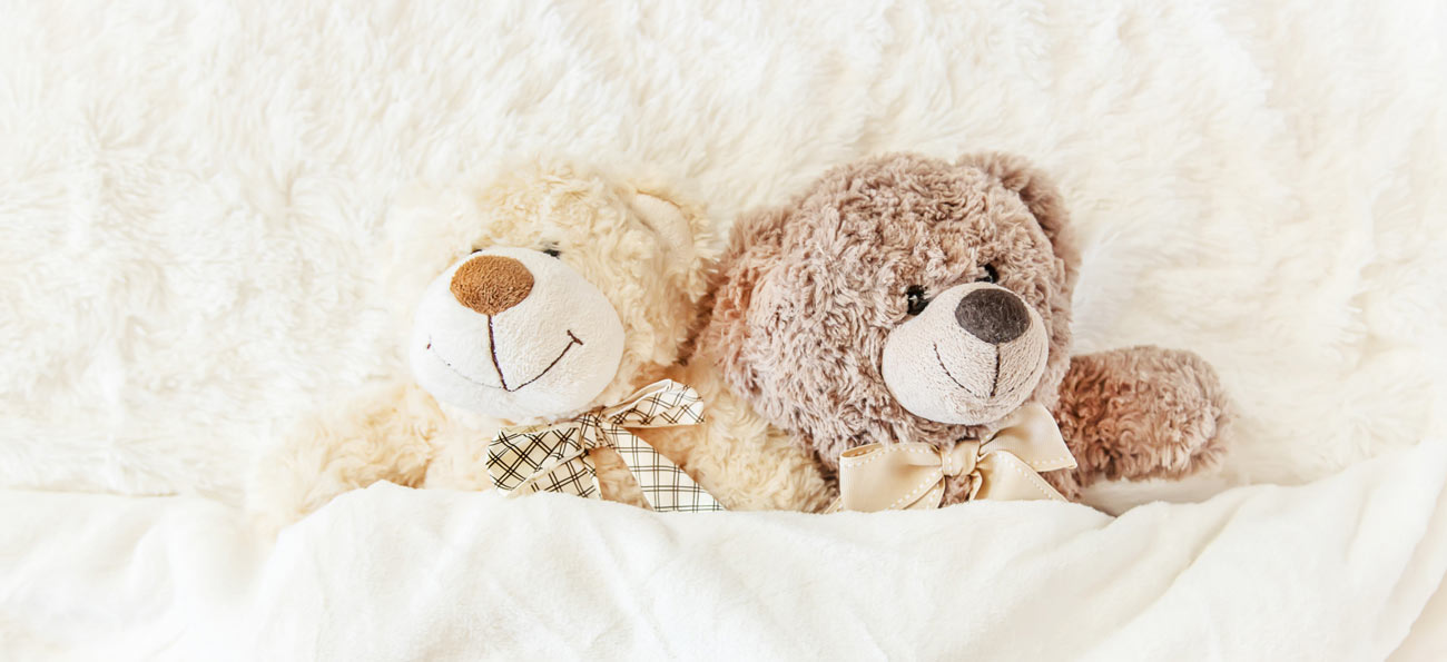 cadeaux personnalisés autour du lit et du sommeil de bébé par rêves de fil