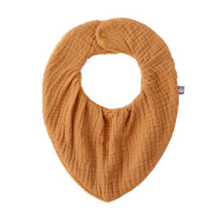 Un joli bandana absorbant en gaze de coton et éponge bambou à personnaliser, couleur noisette. Vendu par Rêves de fil.