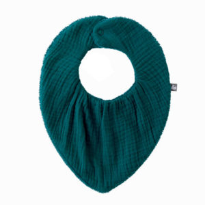 Un joli bandana absorbant en gaze de coton et éponge bambou à personnaliser, couleur Vert paon. Vendu par Rêves de fil.