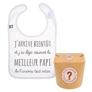 Pochette Surprise "le meilleur papi de l’univers". Vendu par Rêves de Fil.