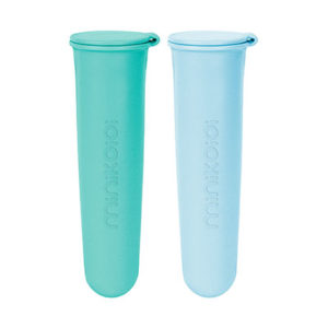 Icy Pops : Set de moules à glace en silicone, couleur bleu. Vendu par Rêves de Fil.