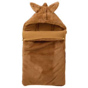 Nid d'ange en fausse fourrure havane et en gaze de coton. Dimensions 68x40cm. Vendu par Rêves de Fil.