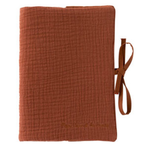 Protège carnet de santé personnalisable collection Mix & Match, couleur toffee Vendu par Rêves de fil.
