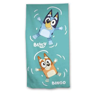 Serviette de bain ou de plage Bluey personnalisable, vendu par rêves de fil.