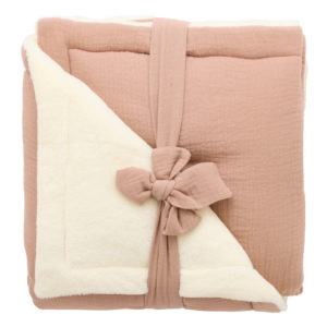 Couverture peluche double gaze et microfibre, collection Mix & Match, couleur Mocha. Vendu par Rêves de Fil.